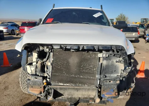 2014 Ram 2500 St z USA, uszkodzony, nr VIN 3C6MR5AL1EG217144